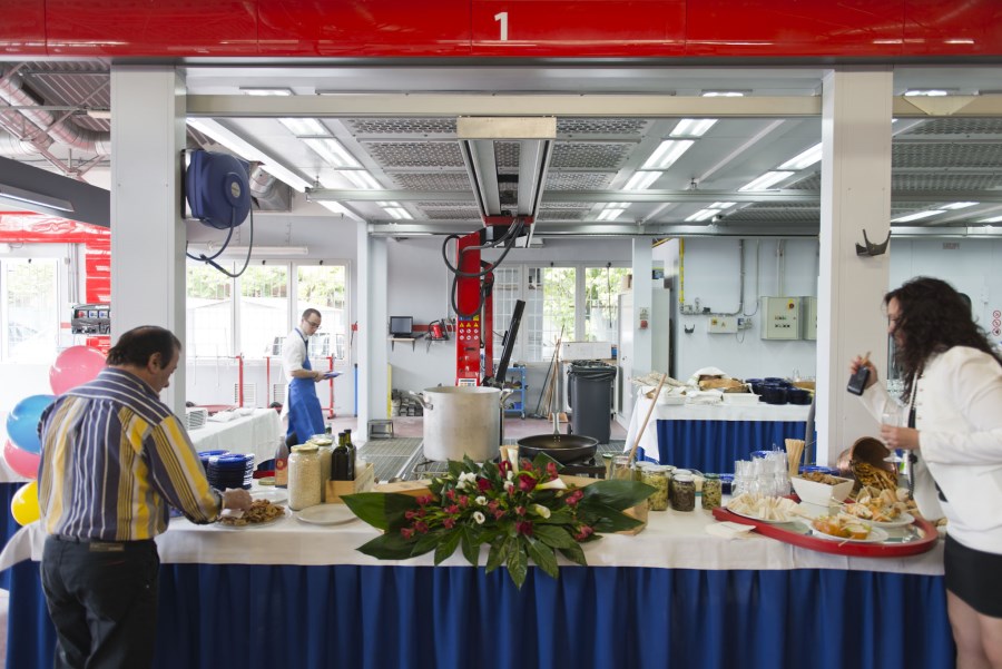 nuova carrozzeria levante bologna la festa per i 50 anni