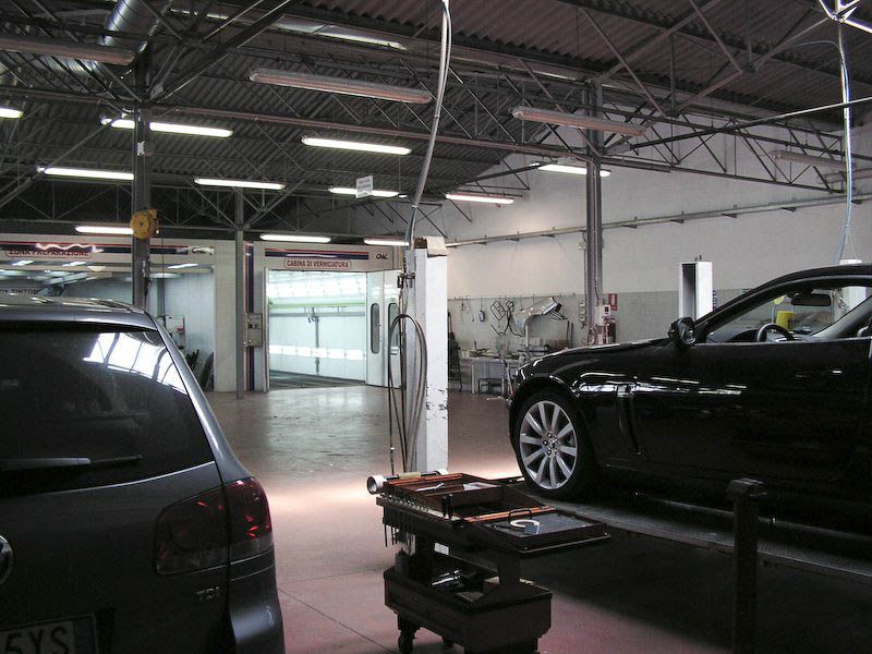 Carrozzeria a Bologna Nuova Carrozzeria Levante Gallery foto